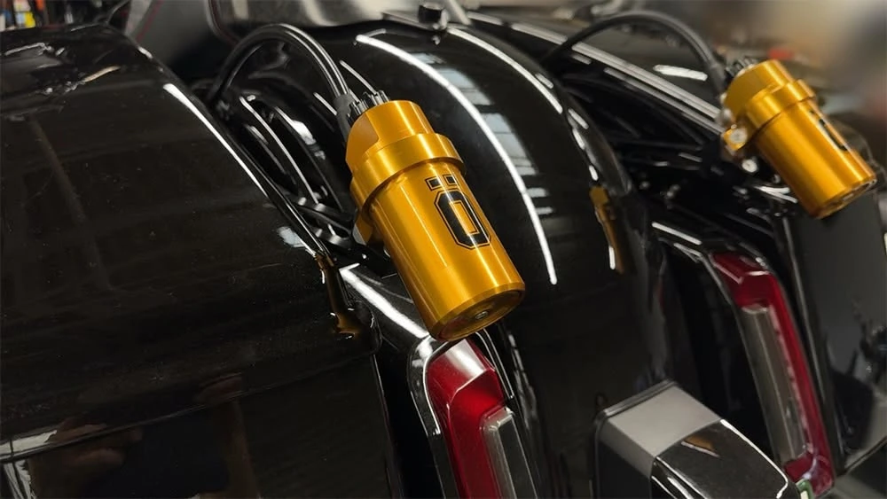 OHLINS リアサスペンション 東京モーターサイクルショー2026