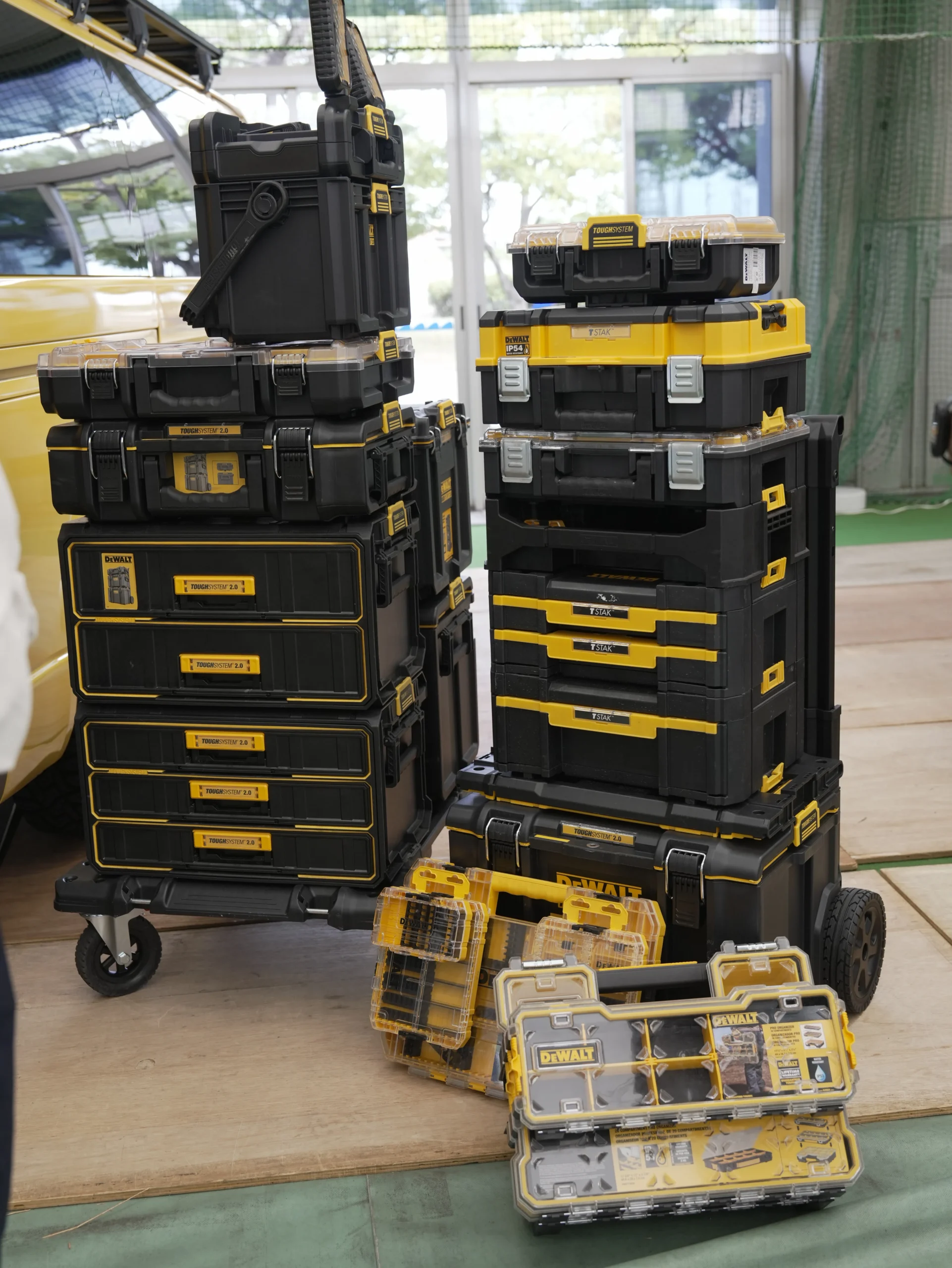 DEWALT工具収納システム