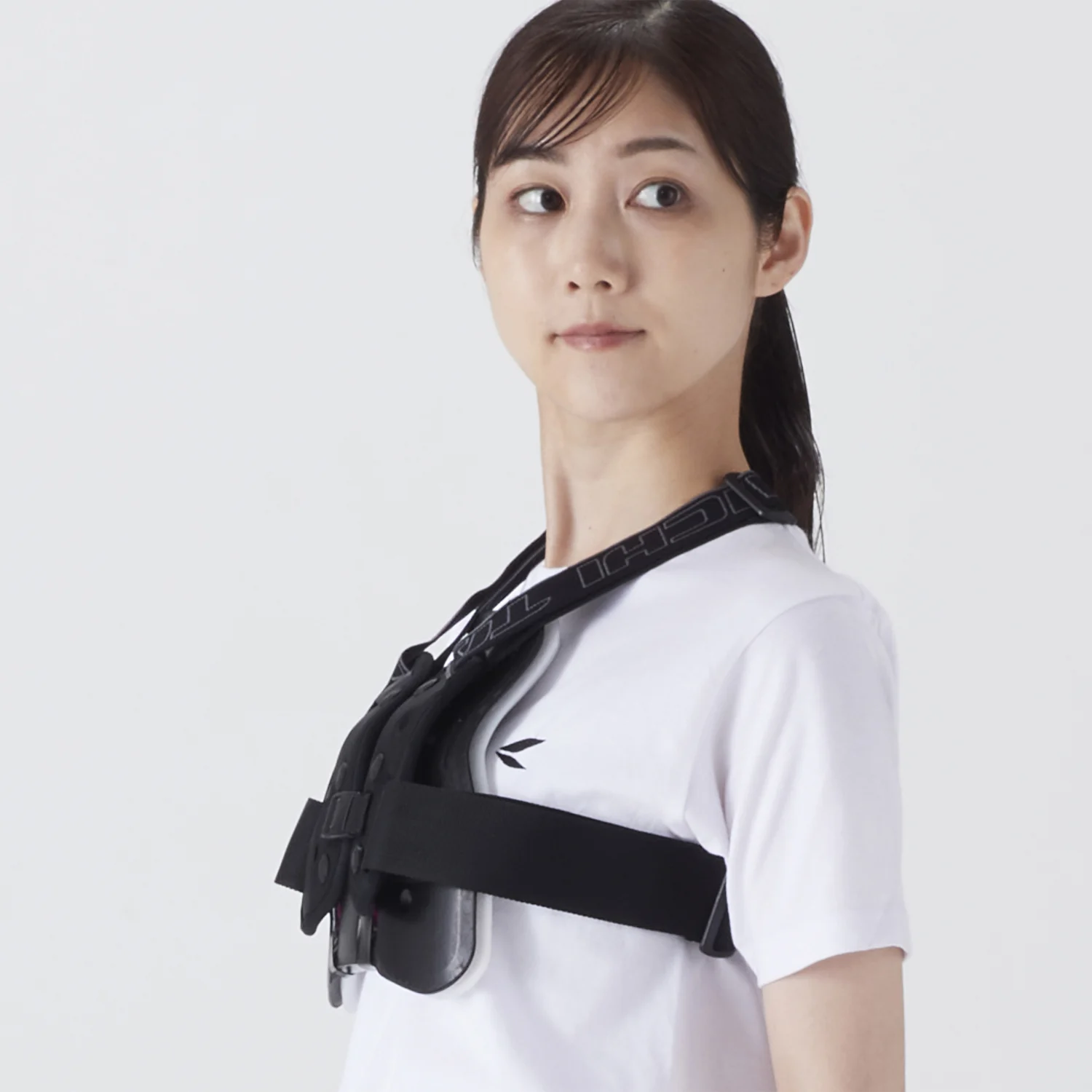 RSタイチ 胸部プロテクター着用イメージ