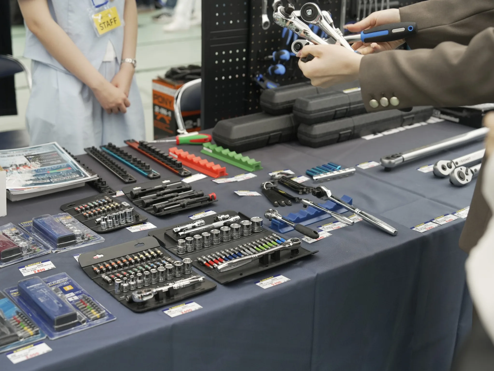 SIGNETラチェット・ソケット工具展示